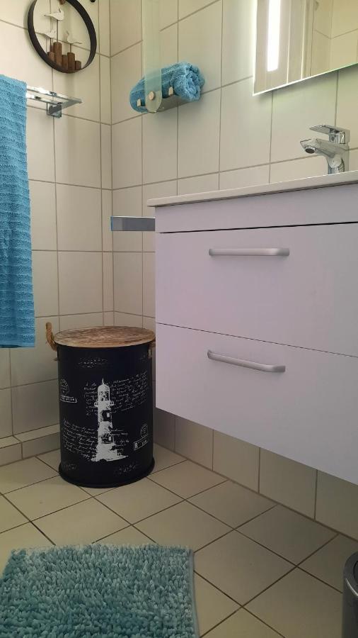 Ferienwohnung Wattkieker ビューズム エクステリア 写真